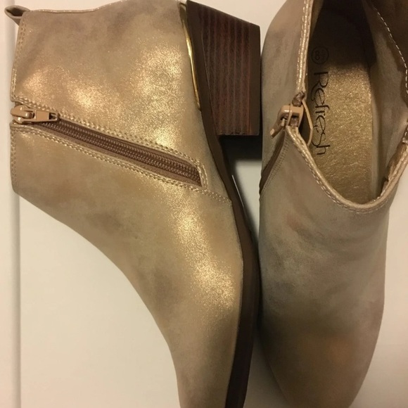 Refresh Booties - Picture 3 of 4